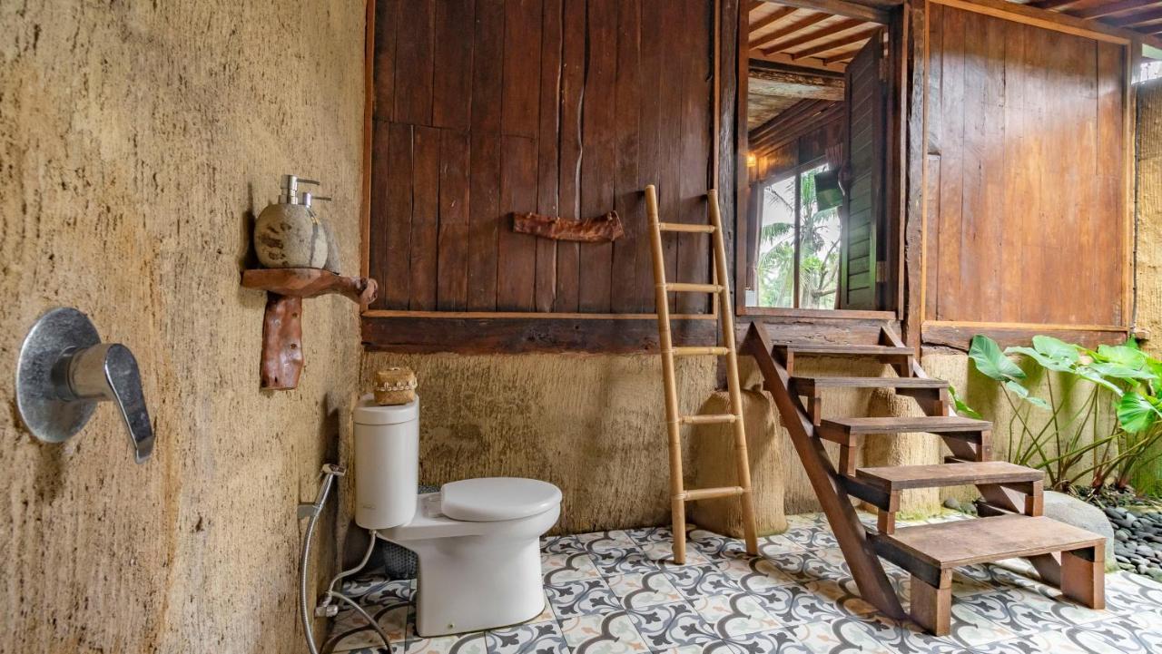 Iyume Villas テガララン エクステリア 写真